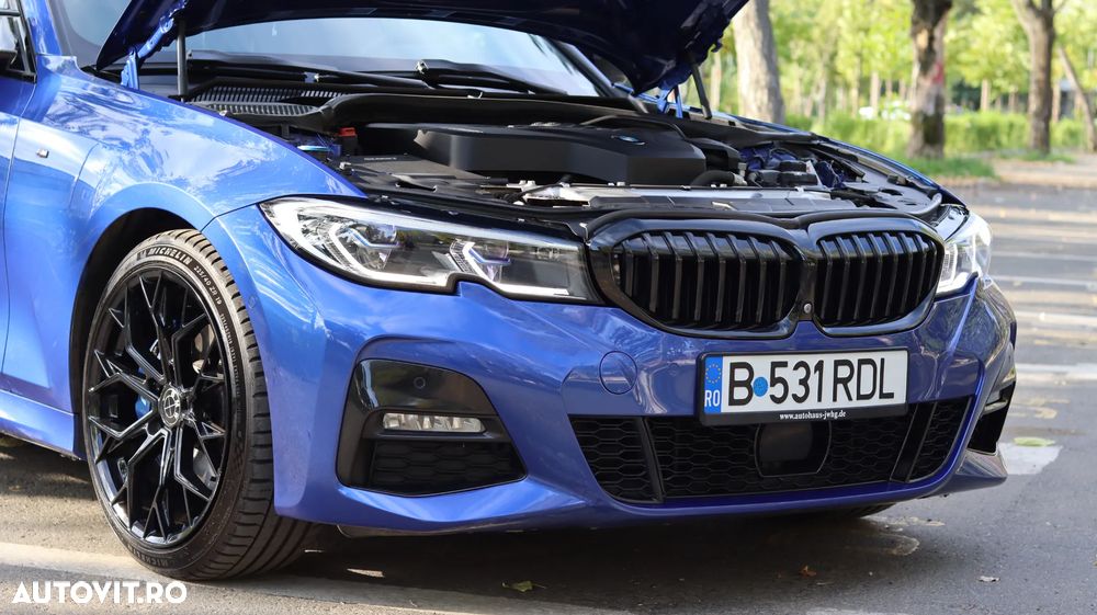 BMW Seria 3 330i Aut. M Sport - 16