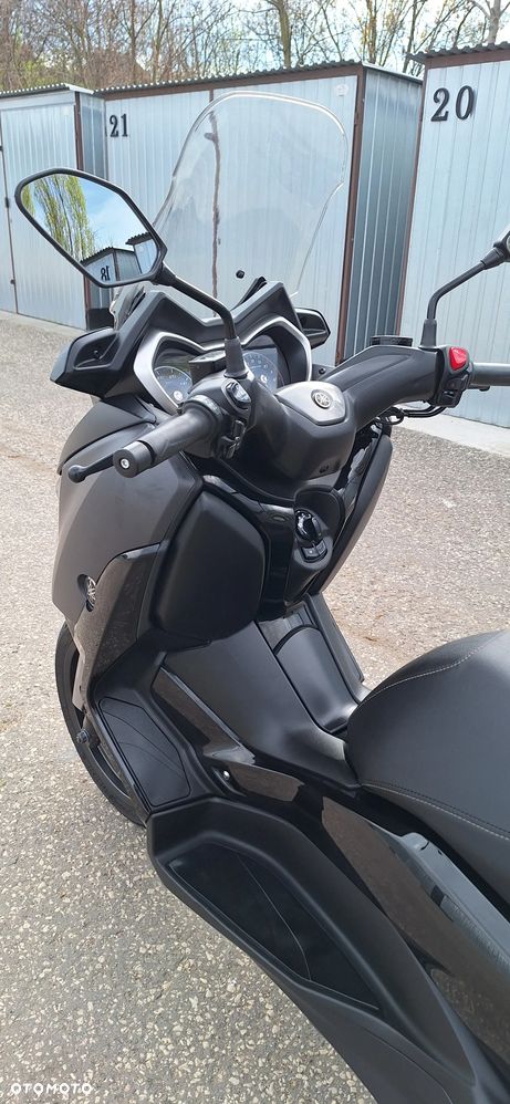 Yamaha X-max - 5