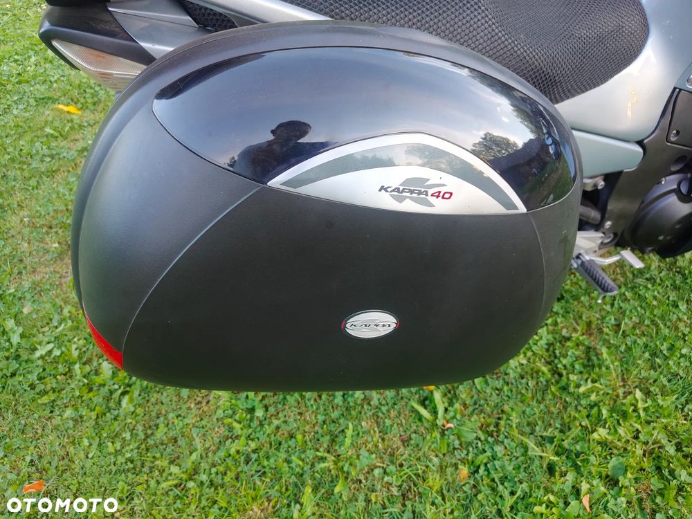 Kawasaki GTR - 7