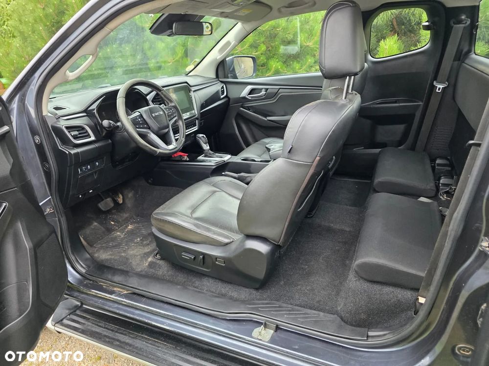 Isuzu D-Max 1.9 EC LSX - 18