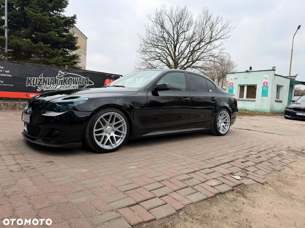 BMW Seria 5 525d - 5