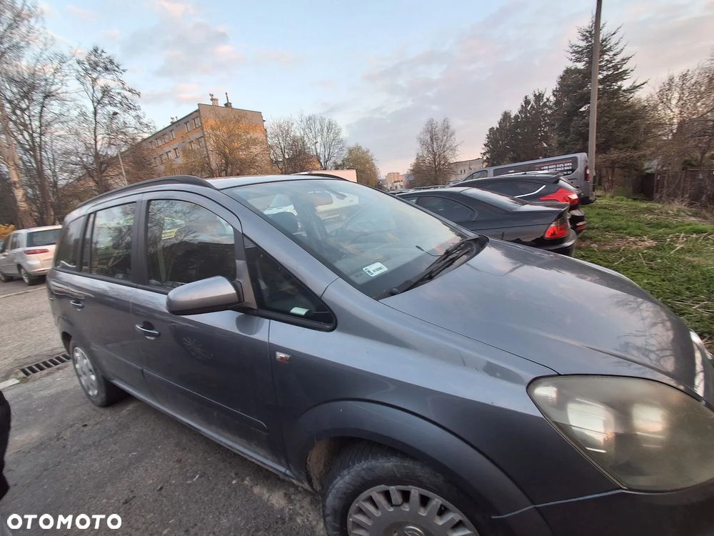 Opel Zafira 1.8 - 5