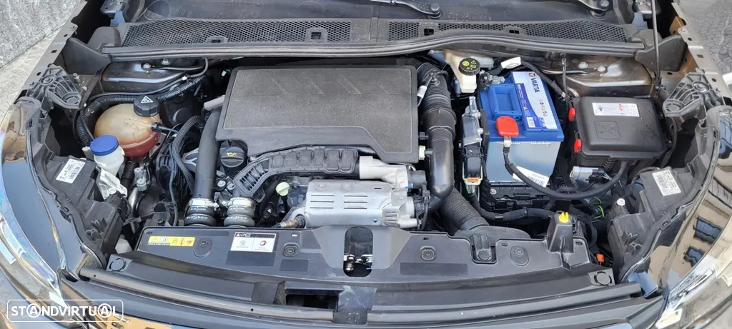 Peugeot 2008 1.2 PureTech Allure Pack - 52