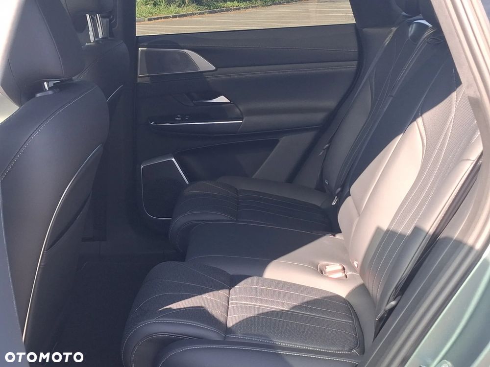 XPeng G9 94.6 kWh AWD Performance - 12