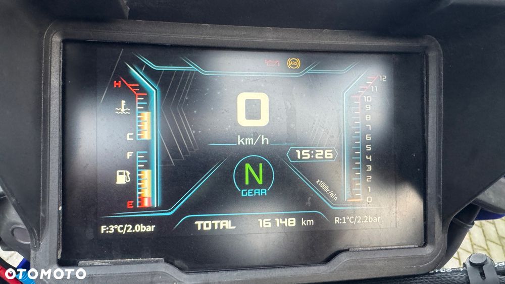 QJMOTOR SRT 800SX - 6