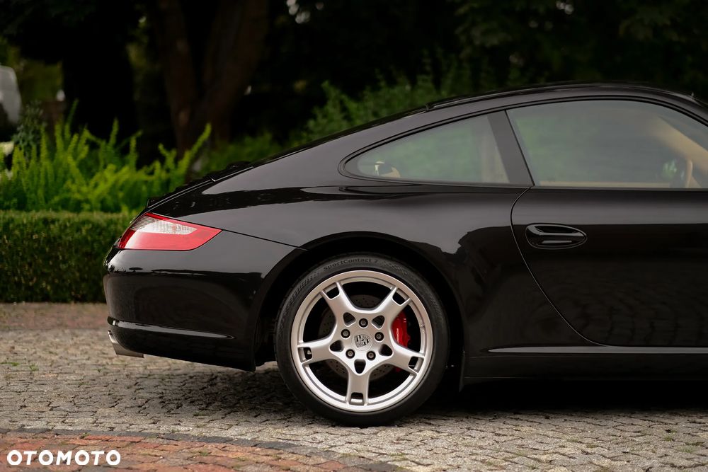Porsche 911 - 12