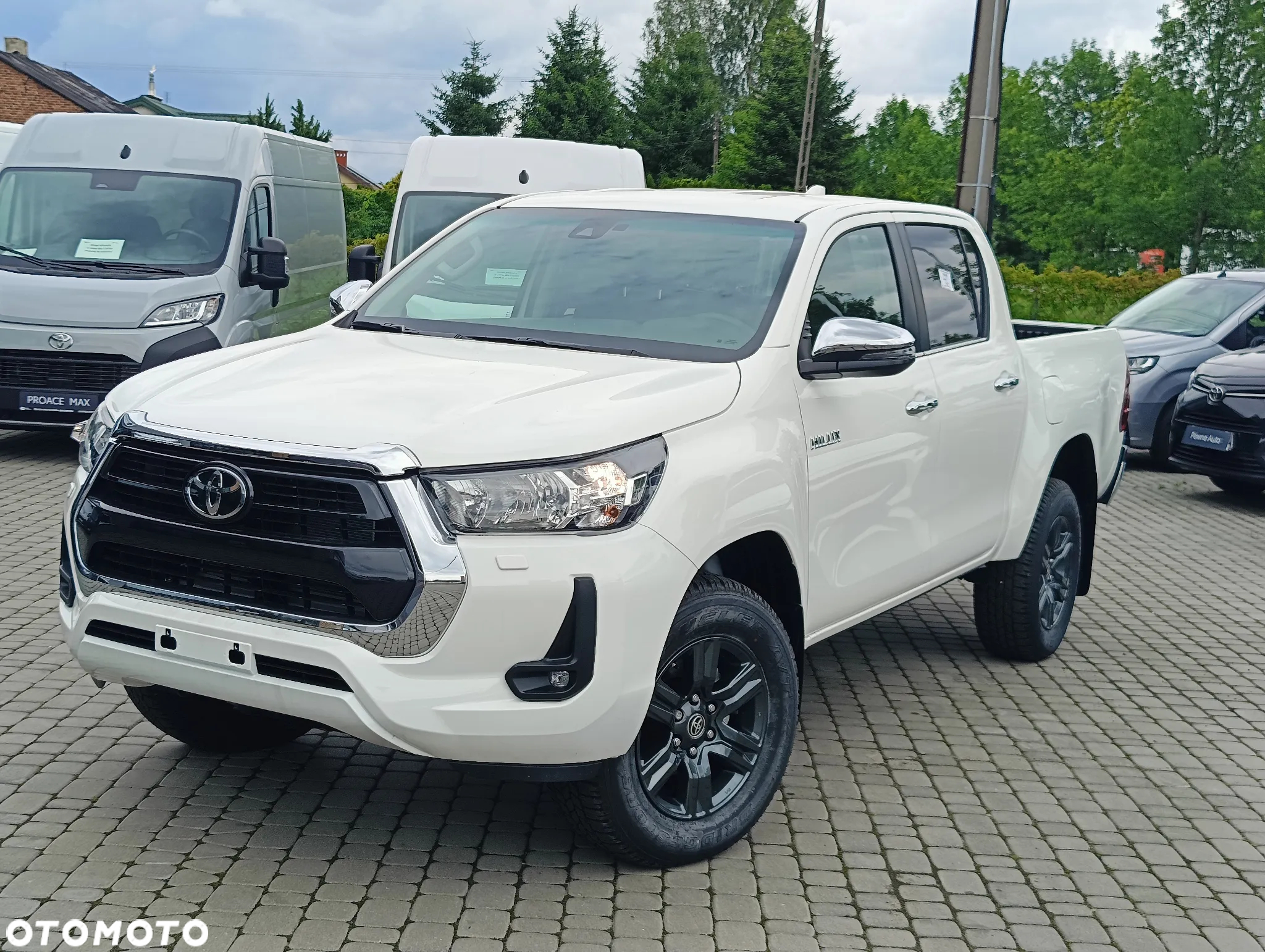 Toyota Hilux - 3