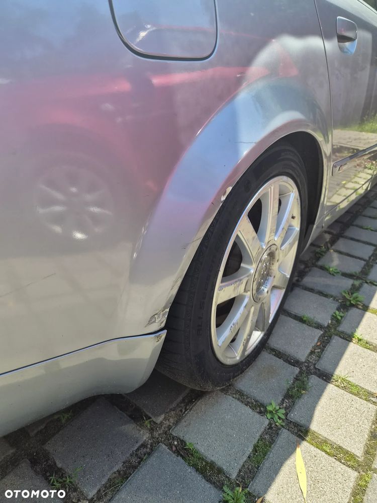 Audi A4 Avant - 13