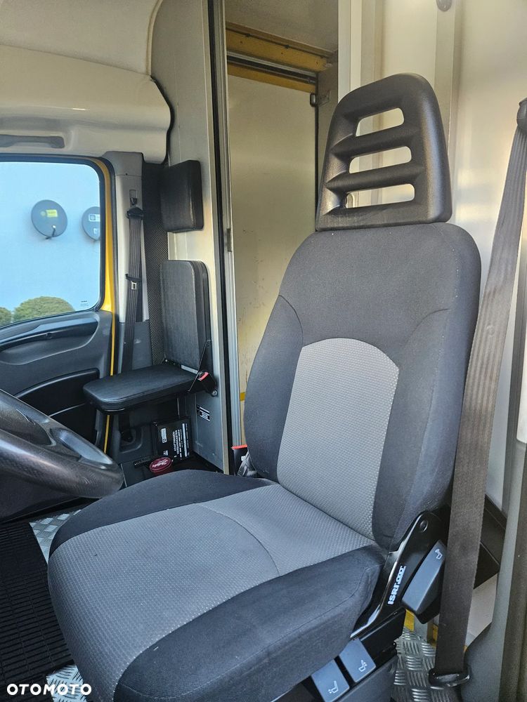 Iveco Daily - 10