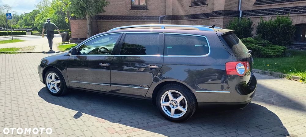 Volkswagen Passat 2.0 TDI Highline - 2