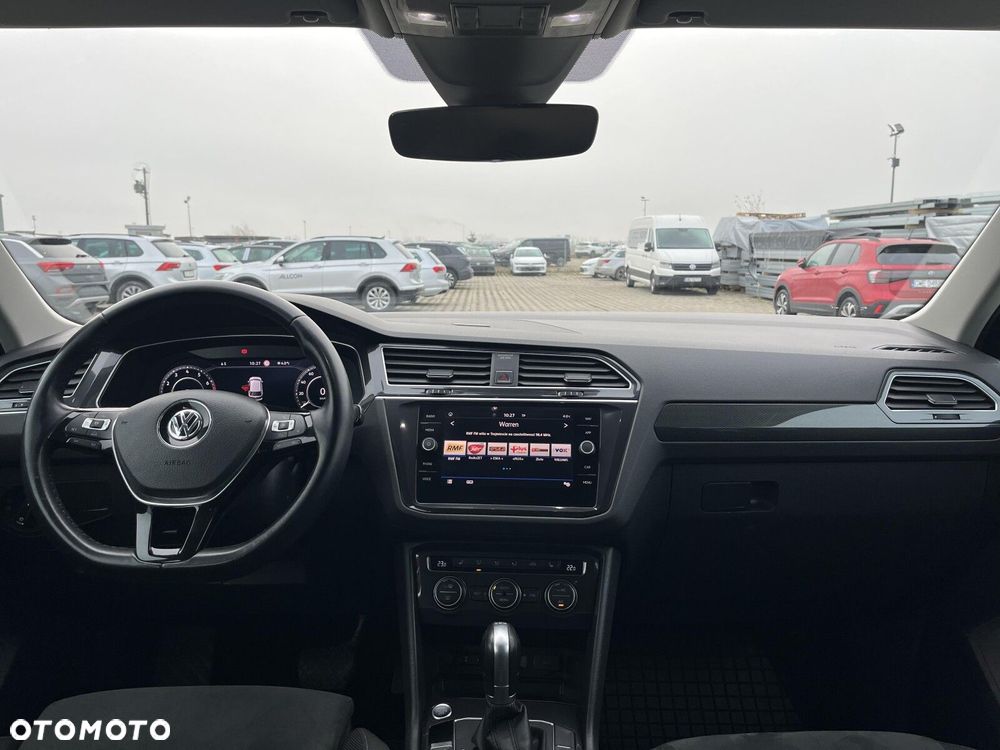 Volkswagen Tiguan - 10