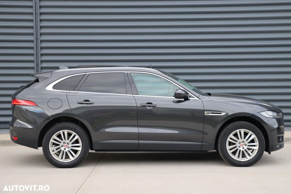 Jaguar F-Pace 20d AWD Aut. Portfolio - 11