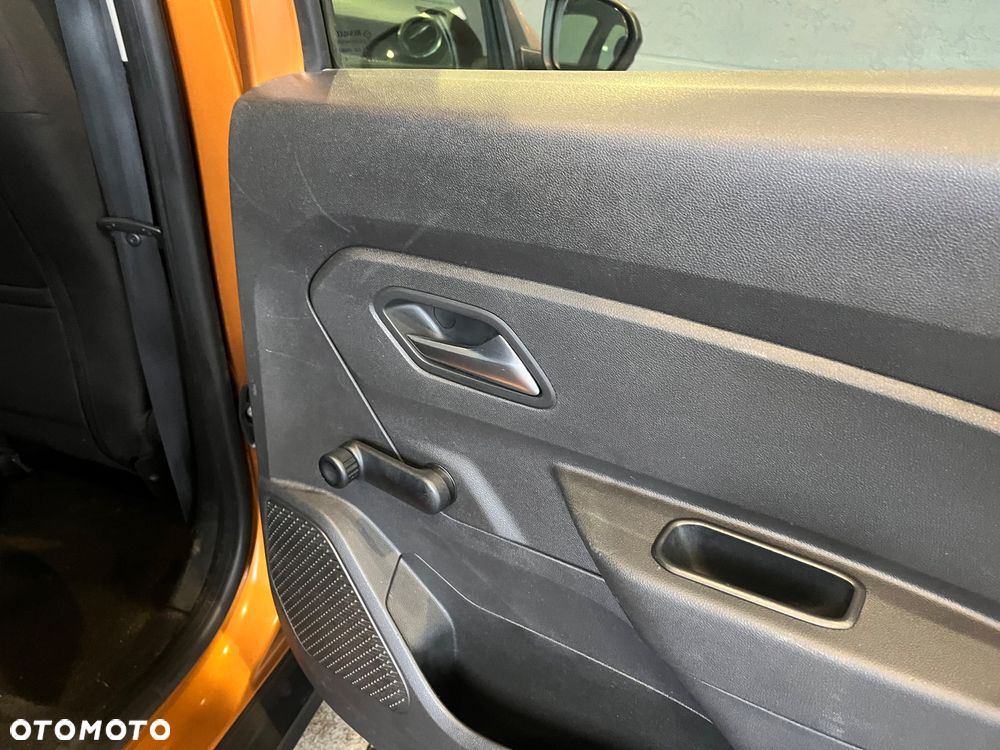 Dacia Duster TCe 100 2WD Prestige - 32