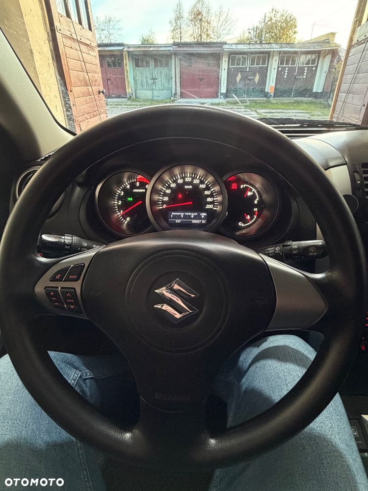Suzuki Grand Vitara - 10