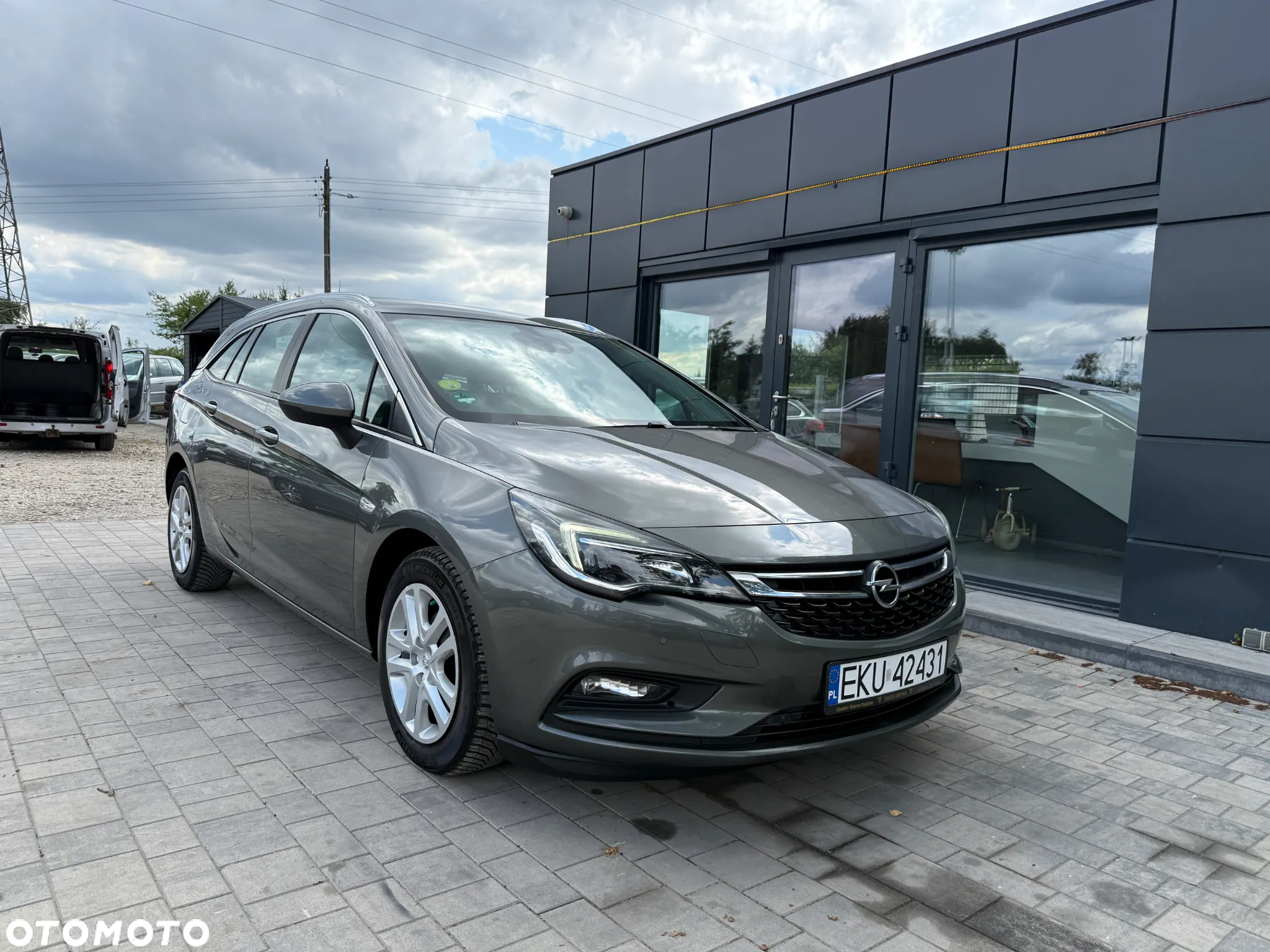 Opel Astra 1.6 CDTI Active - 4
