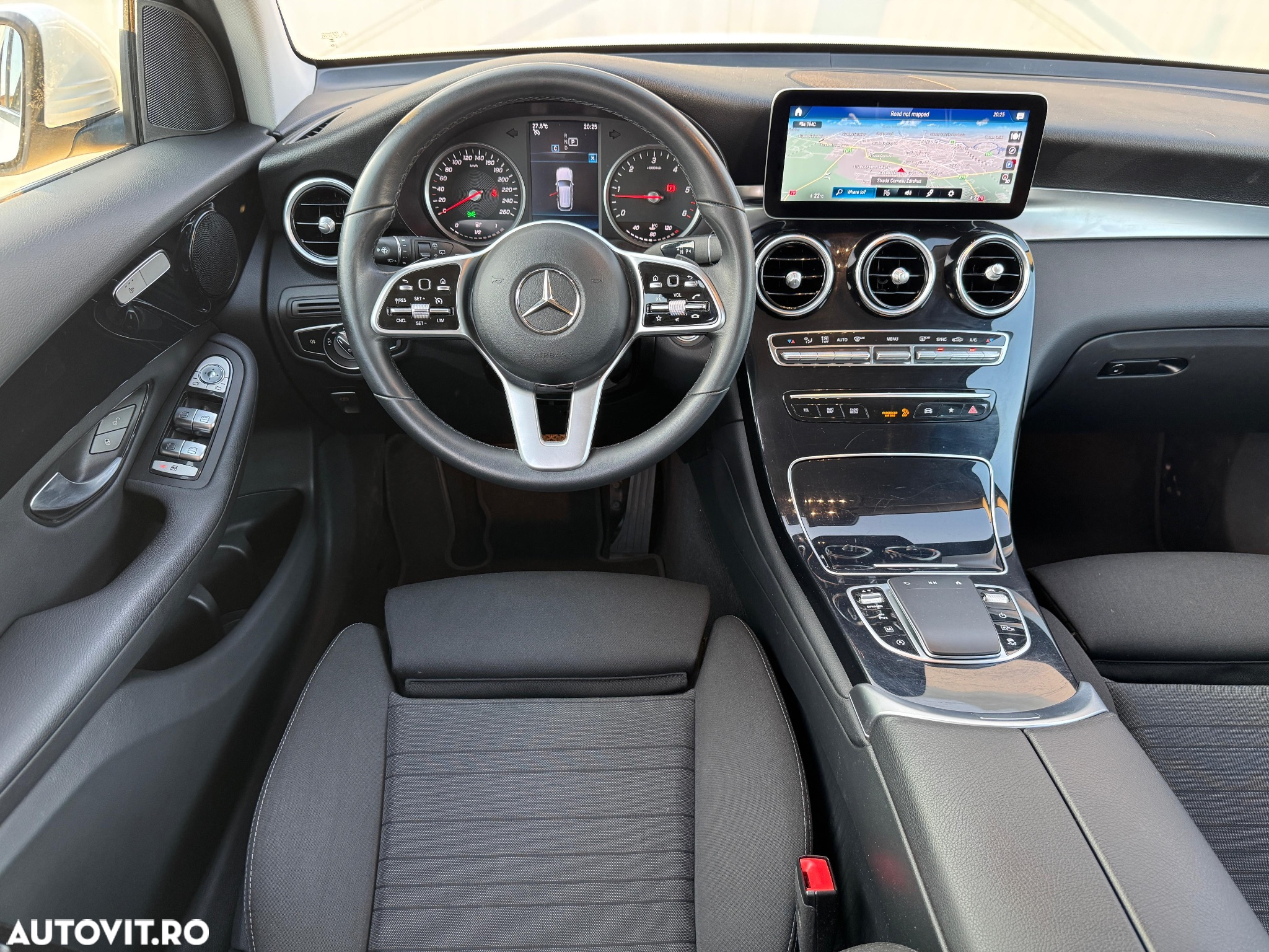 Mercedes-Benz GLC 200 d 4Matic 9G-TRONIC - 7
