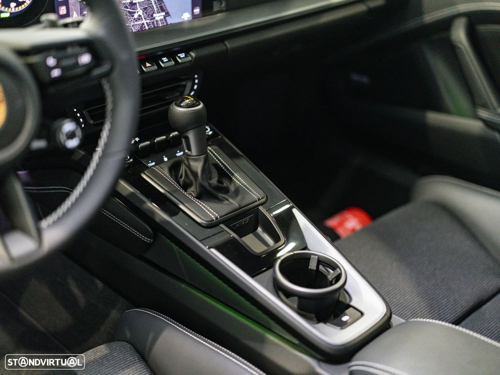 Porsche 911 (992) GT3 Touring Package PDK - 33