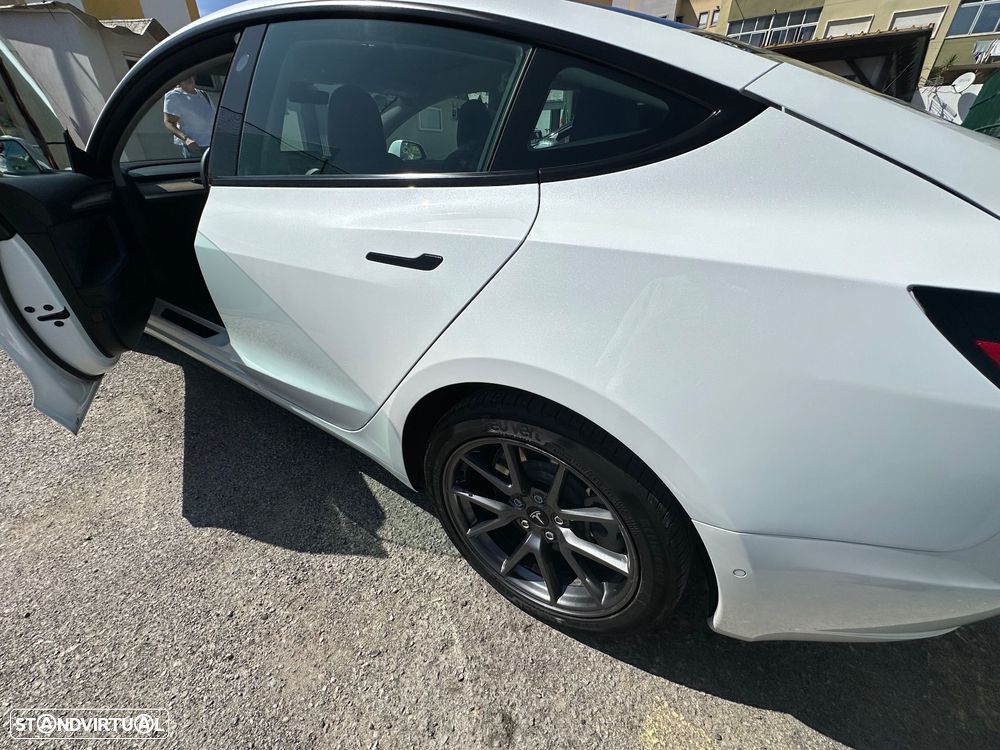 Tesla Model 3 Long Range Tração Integral - 12