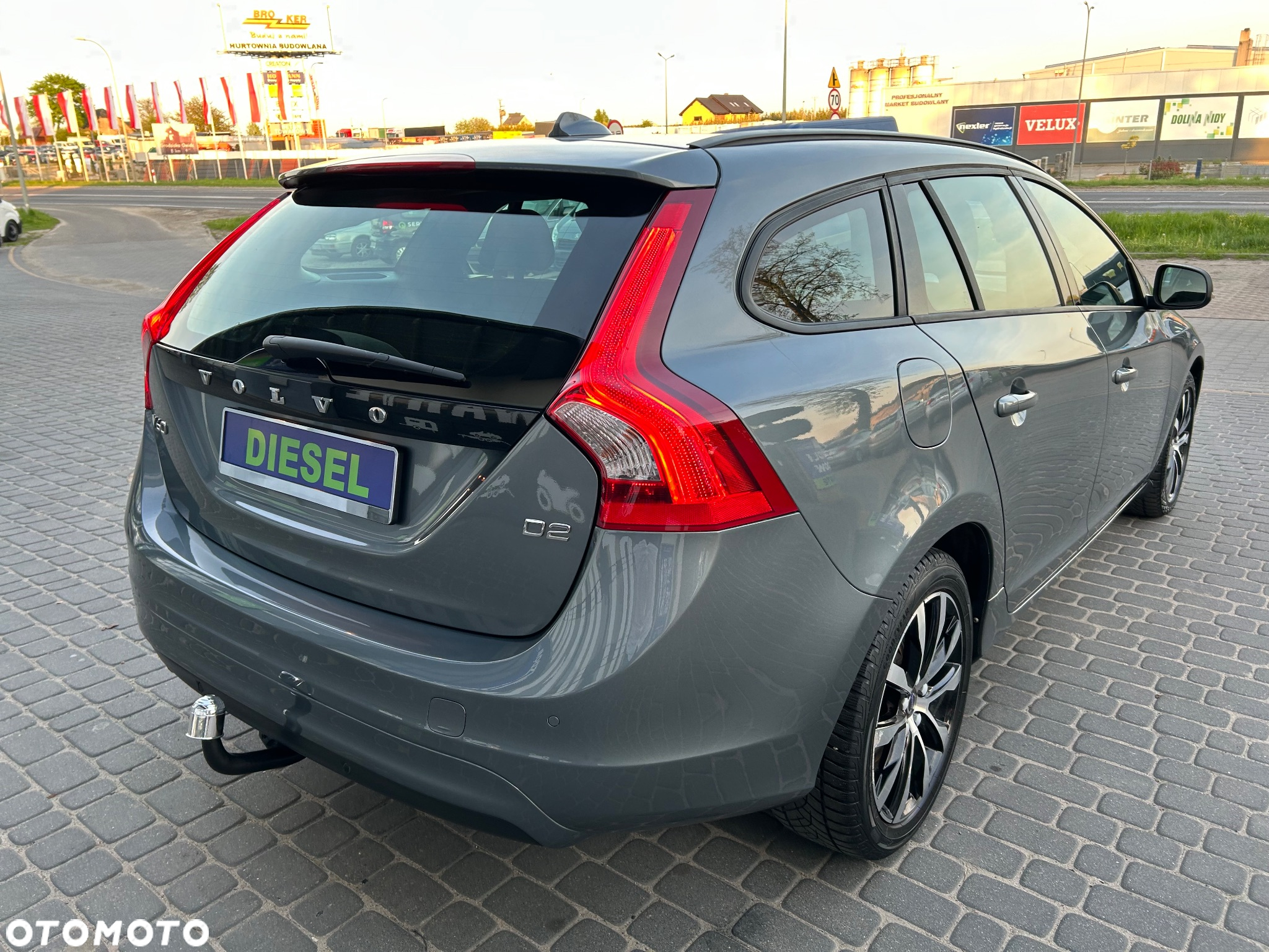 Volvo V60 D2 Drive-E Dynamic Edition (Momentum) - 8