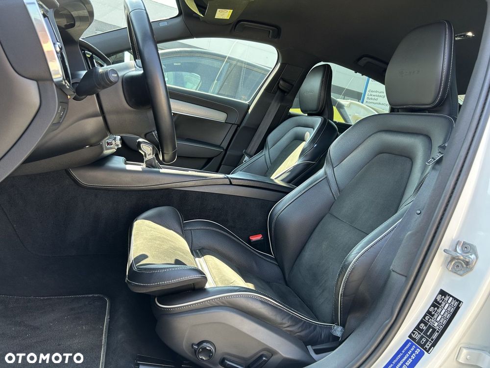 Volvo S90 - 10