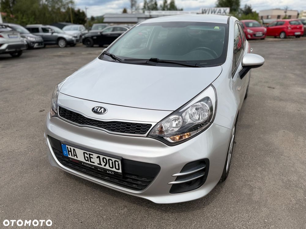 Kia Rio 1.2 Attract - 2
