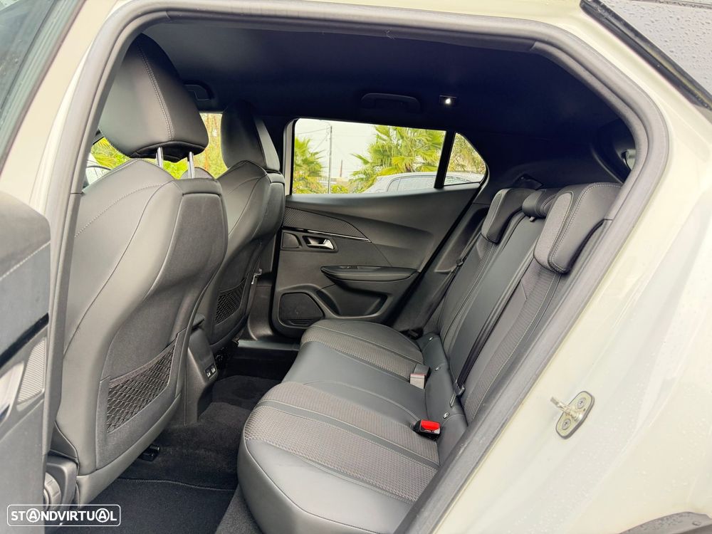 Peugeot 2008 1.2 PureTech GT Line - 7