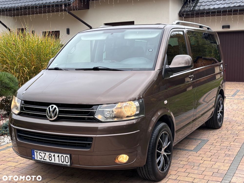Volkswagen Caravelle - 10