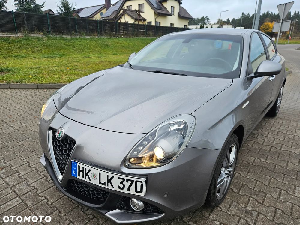 Alfa Romeo Giulietta - 1