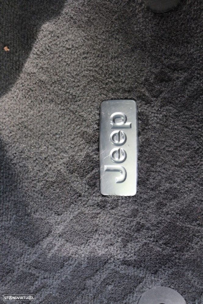 Jeep Renegade 1.0 T Sport - 37