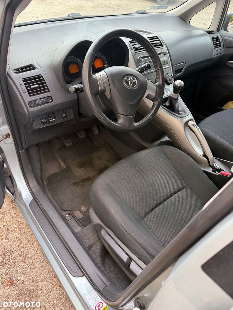 Toyota Auris 1.6 VVT-i Luna - 15