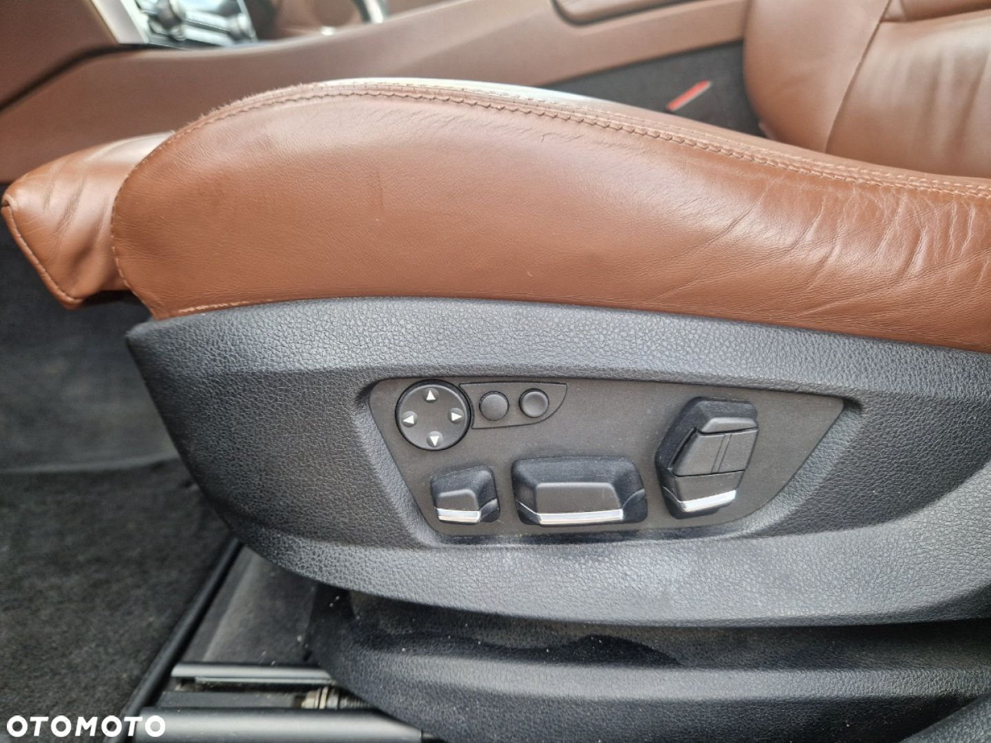 BMW 5GT - 11