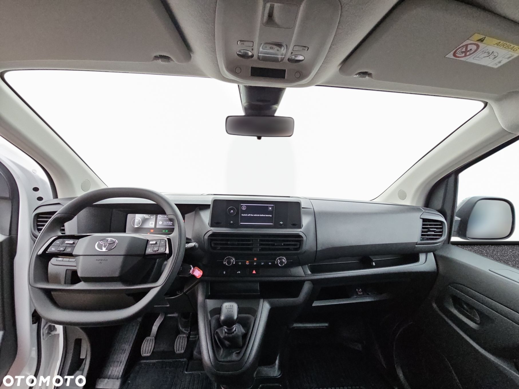 Toyota PROACE - 11