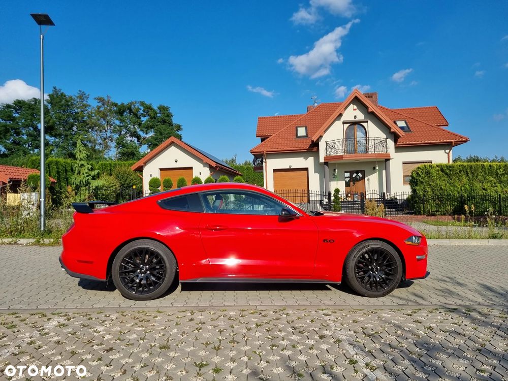Ford Mustang - 3