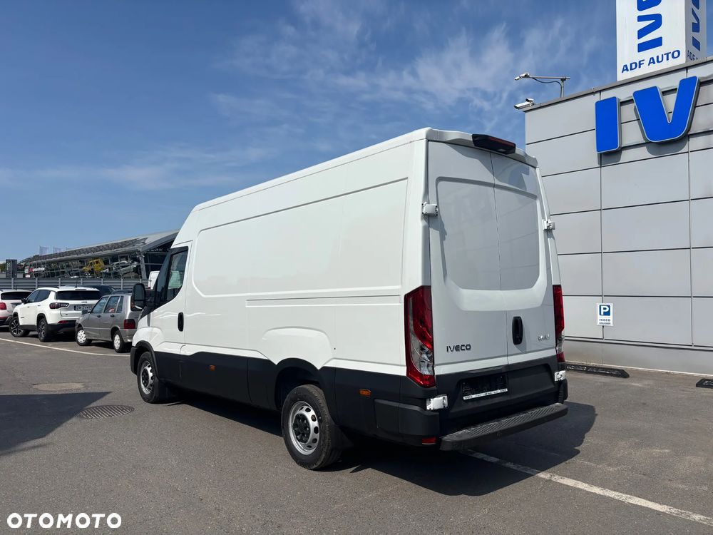 Iveco Daily L3H2 12m3 - 4