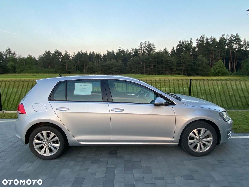 Volkswagen Golf 1.6 TDI BlueMotion Technology Comfortline - 5