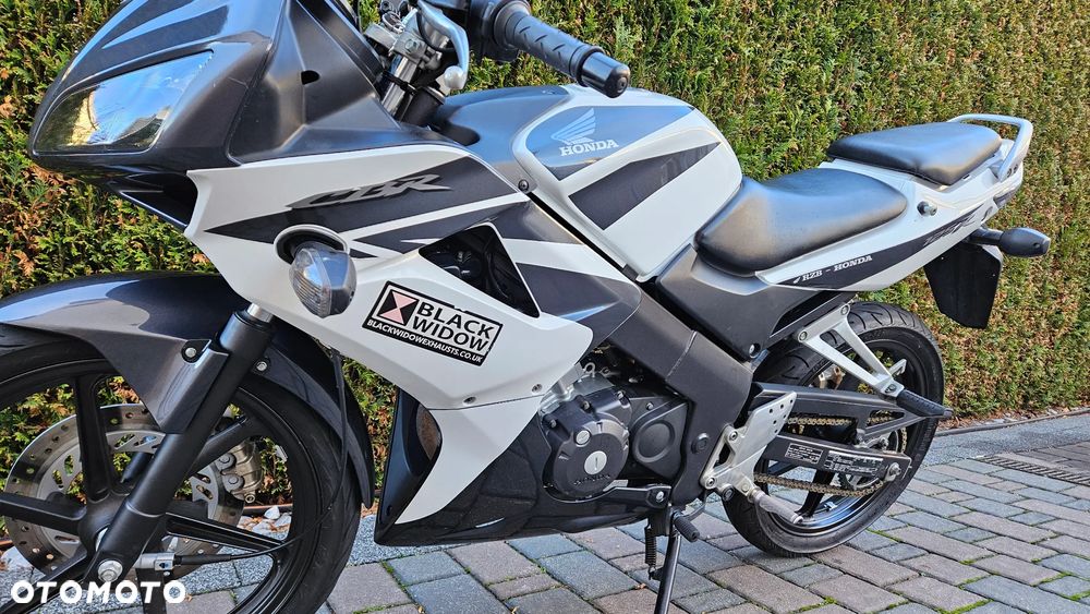 Honda CBR - 11