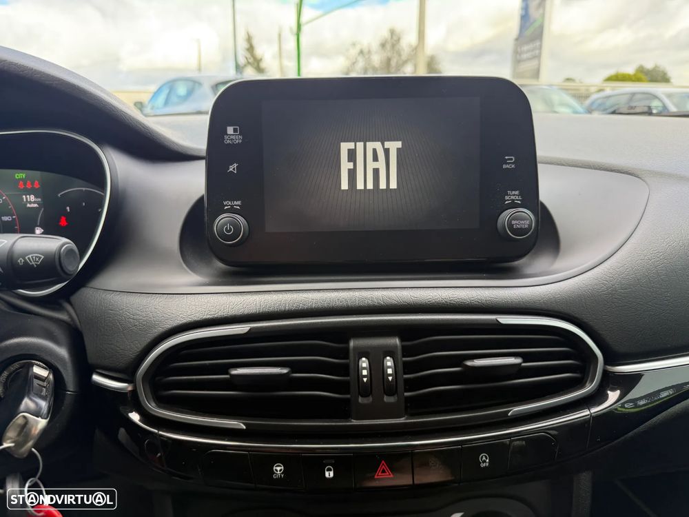 Fiat Tipo Station Wagon 1.3 MultiJet Life - 37