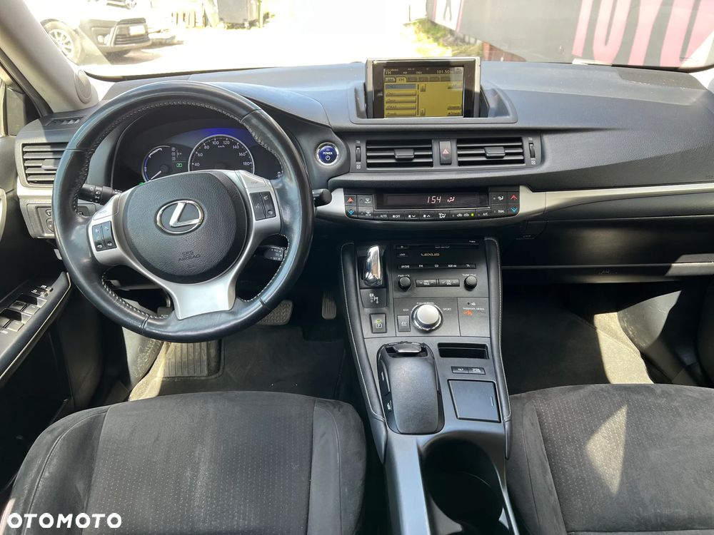Lexus CT 200h Comfort - 8