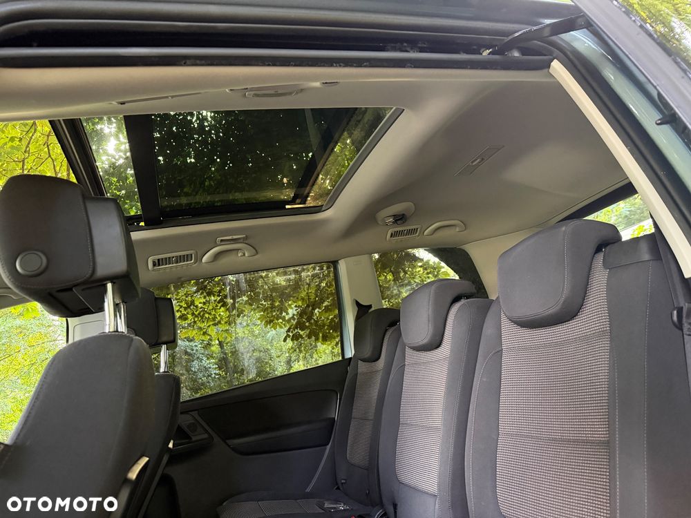 Volkswagen Sharan 2.0 TDI DSG BlueMotion Technology Highline - 6