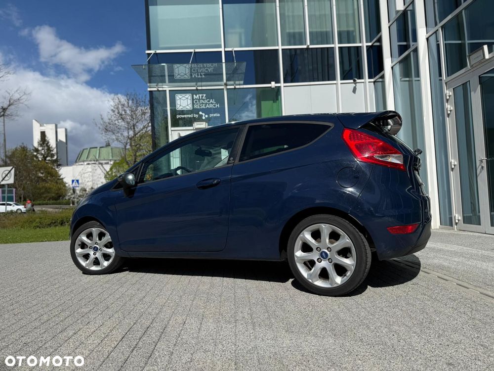 Ford Fiesta 1.25 Champions Edition - 10