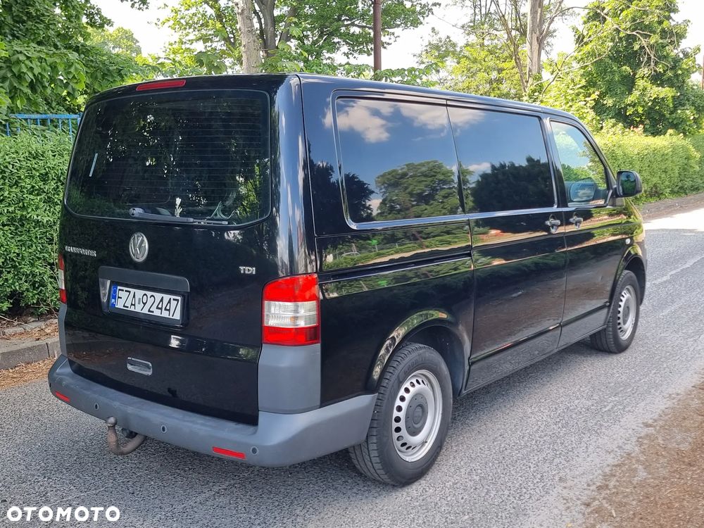 Volkswagen Transporter T5 - 10