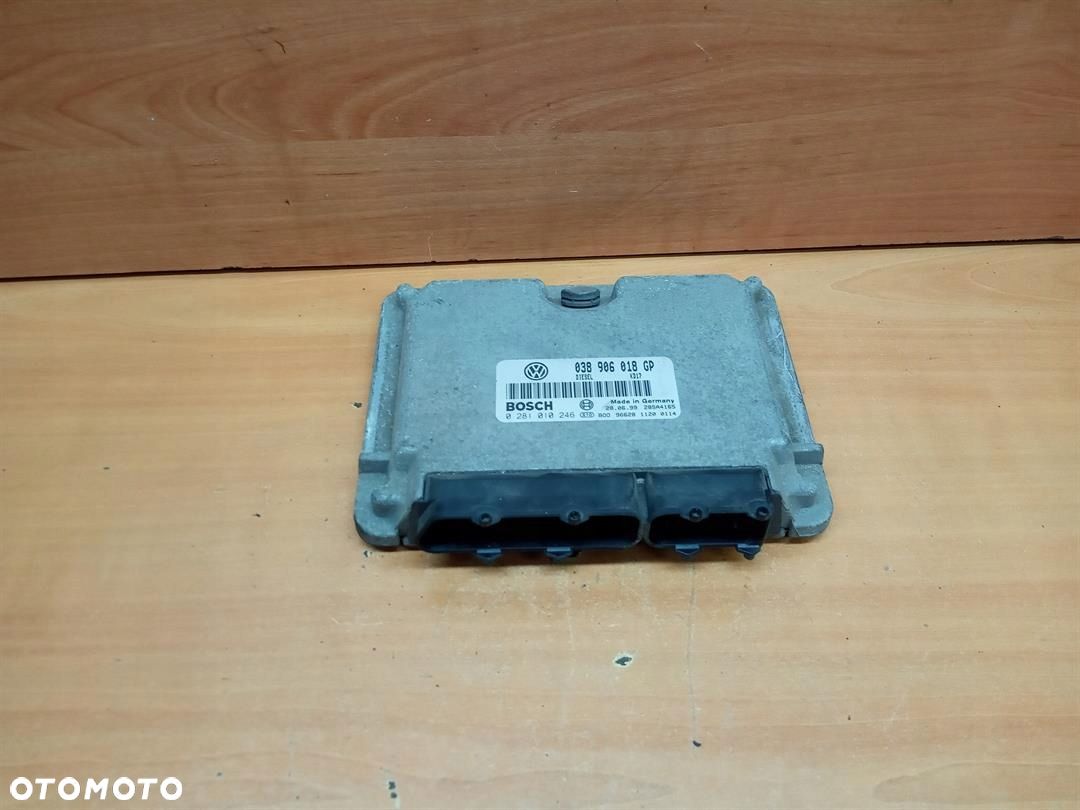 STEROWNIK SILNIKA VW GOLF IV 1.9 TDI 038906018GP - 1