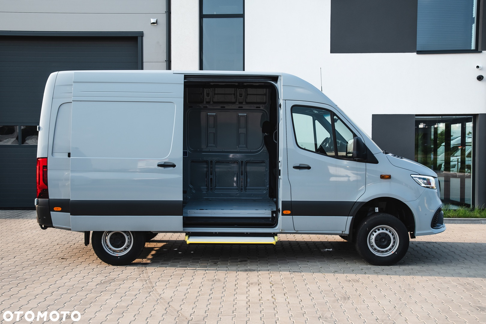 Mercedes-Benz Sprinter - 7