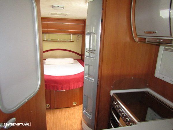 McLouis Tandy 672 Cama central - 39