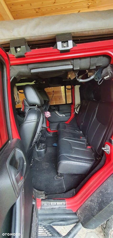 Jeep Wrangler Unlimited 3.6 Automatik Sahara - 11