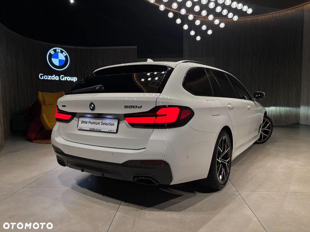BMW Seria 5 520d mHEV - 3
