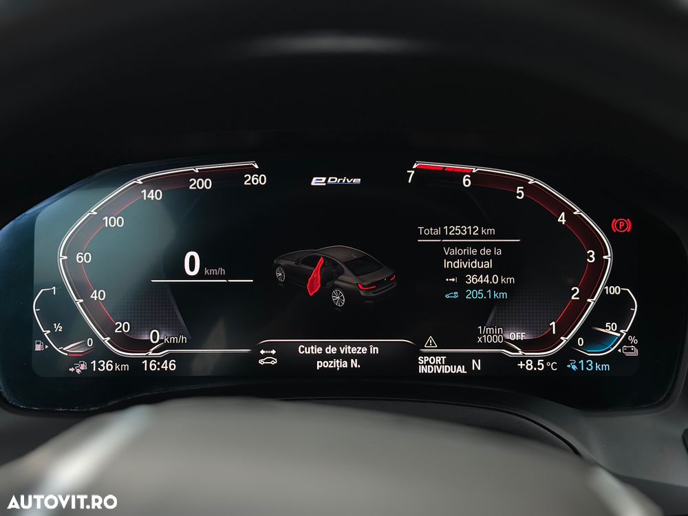 BMW Seria 3 330e Aut. - 17