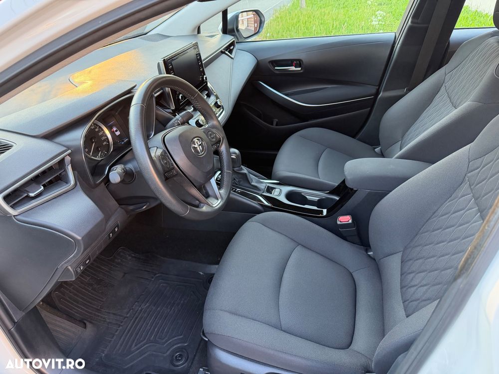 Toyota Corolla 1.8 HSD Business - 7