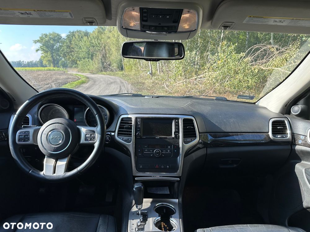 Jeep Grand Cherokee - 15