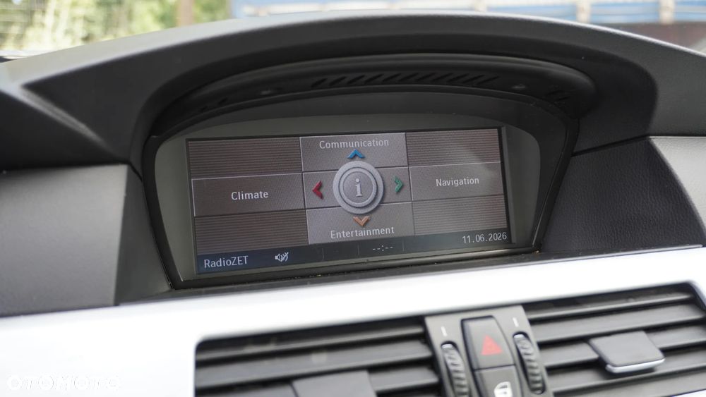 BMW Seria 5 520d - 17